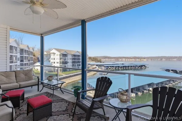 $439,900 | 18061 Blue Anchor Drive, Unit 643, Gravois Mills, MO 65037