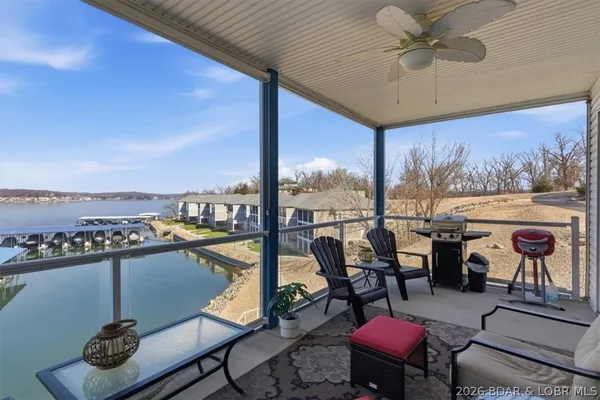 $439,900 | 18061 Blue Anchor Drive, Unit 643, Gravois Mills, MO 65037