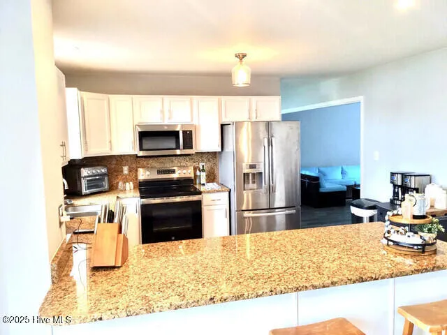 $585,000 | 20 Bay Point Road, Merritt, NC 28556