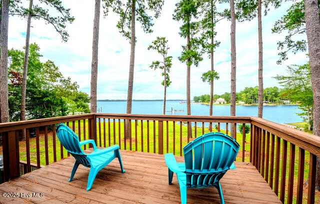 $585,000 | 20 Bay Point Road, Merritt, NC 28556