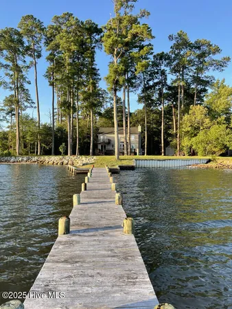 $585,000 | 20 Bay Point Road, Merritt, NC 28556