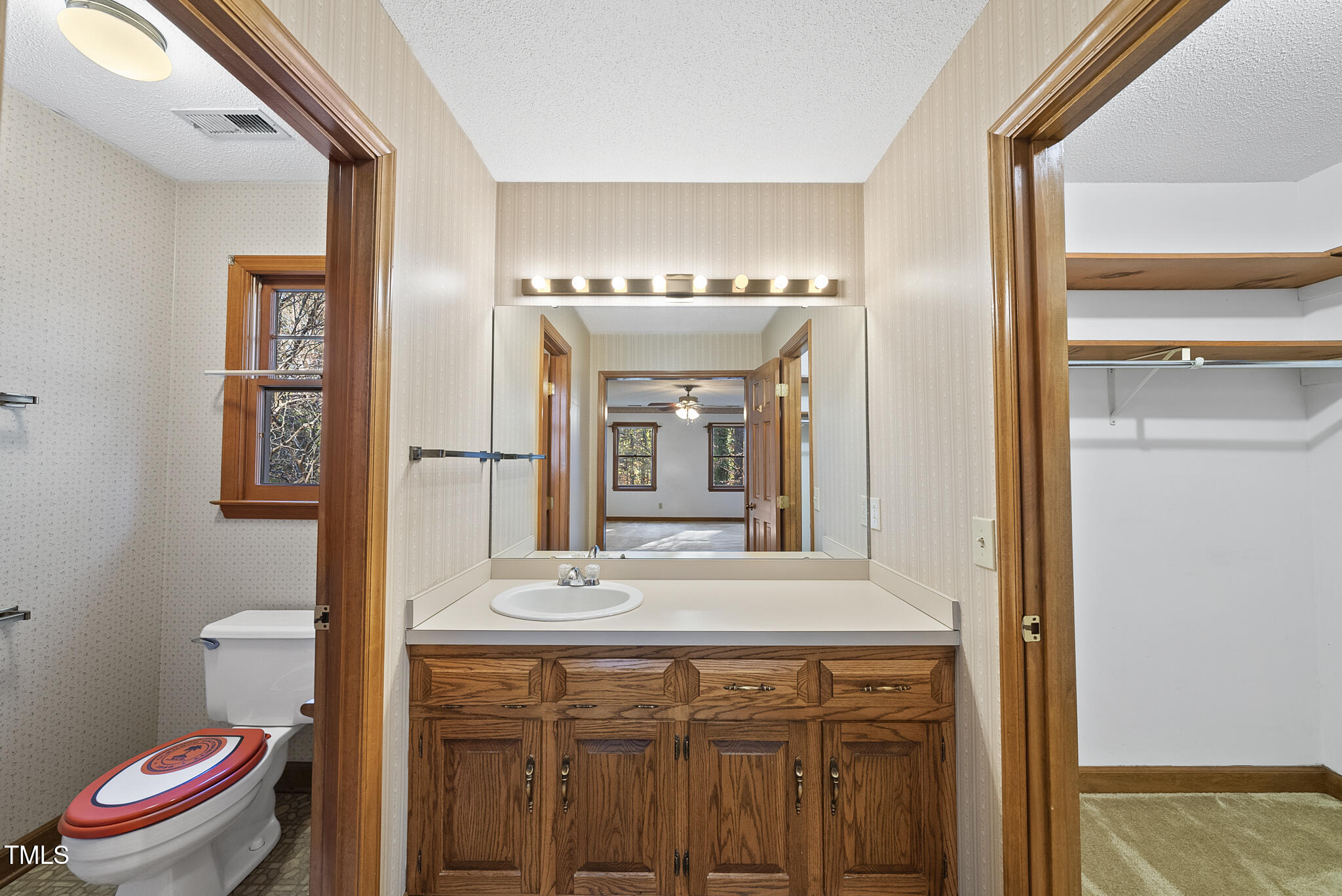 12012 Strickland Road Raleigh, NC 27613 - Photo 28 of 45 DSC03538