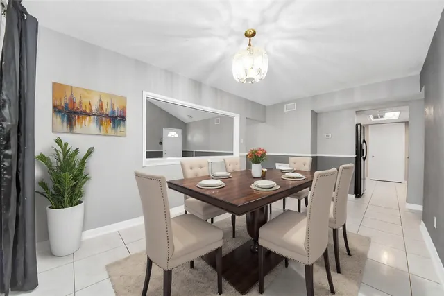 $199,999 | 547 Walston Lane, Houston, TX 77060