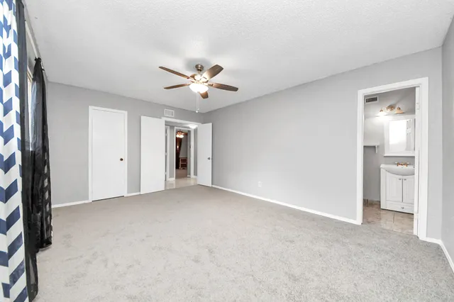 $199,999 | 547 Walston Lane, Houston, TX 77060