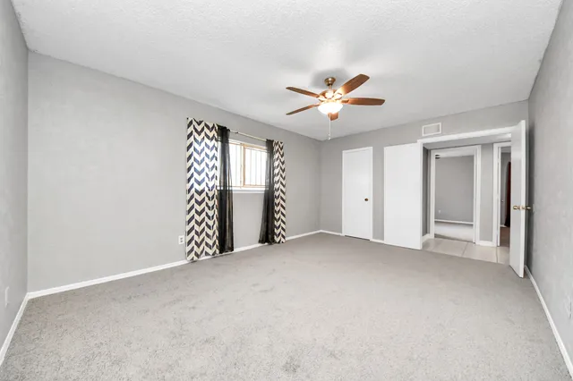 $199,999 | 547 Walston Lane, Houston, TX 77060