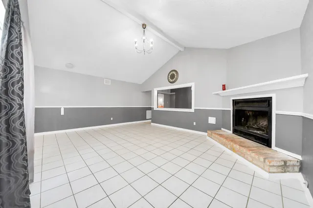 $199,999 | 547 Walston Lane, Houston, TX 77060