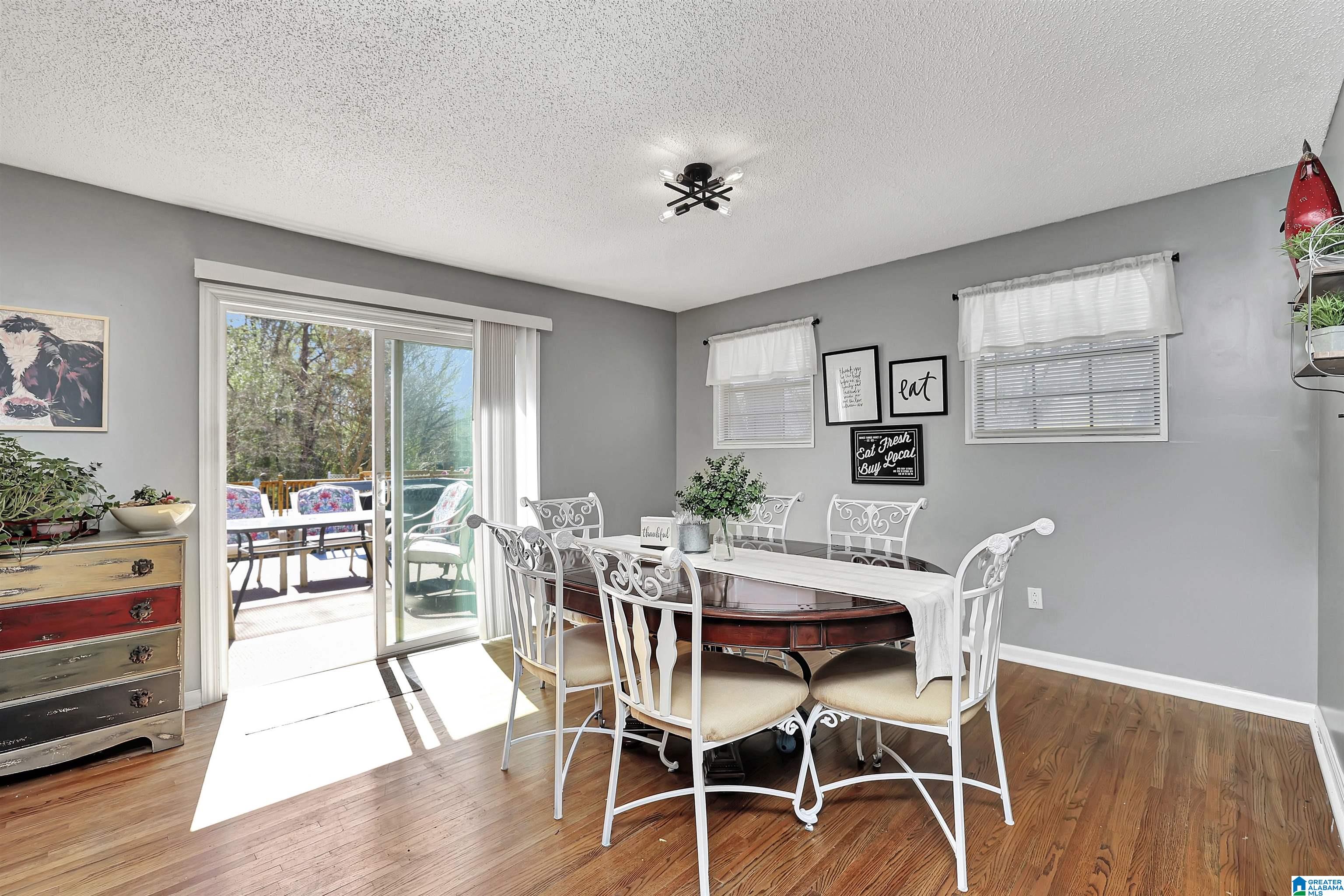 849 Ridgecrest Drive Gardendale, AL 35071 - Photo 2 of 43