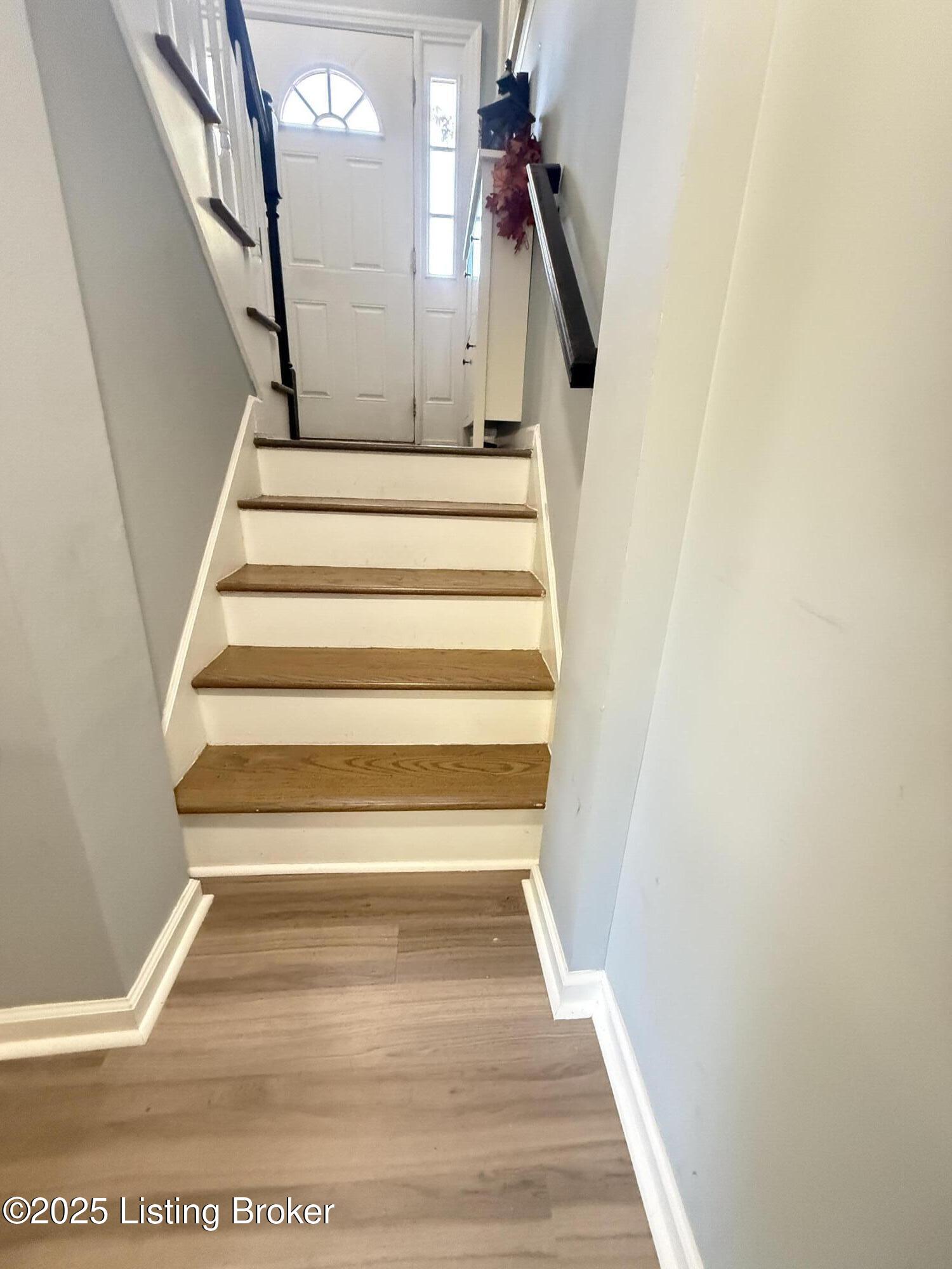 1144 Wood Ridge Road Lexington, KY 40514 - Photo 26 of 48 20251024_163804970_iOS