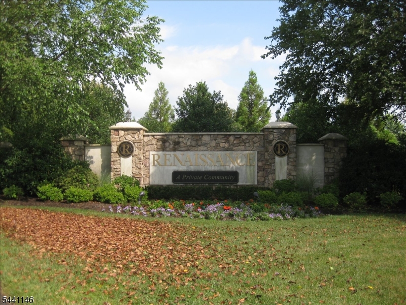 43 Renaissance Boulevard Somerset, NJ 08873 - Photo 32 of 43