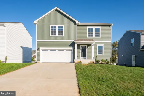 $2,600 | 192 Ludgate Manor, Falling Waters, WV 25419
