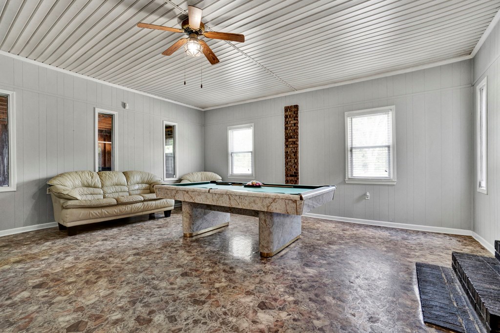 118 Mosley Road Greenwood, SC 29646 - Photo 16 of 40 Gallery Image 16