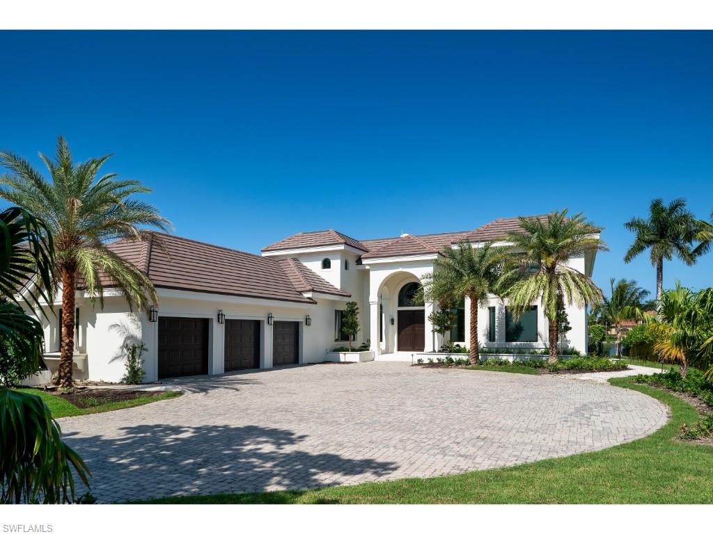 3540 Gin Lane Naples, FL 34102 - Photo 13 of 17