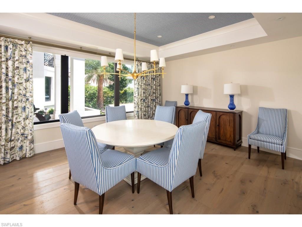 3540 Gin Lane Naples, FL 34102 - Photo 5 of 17