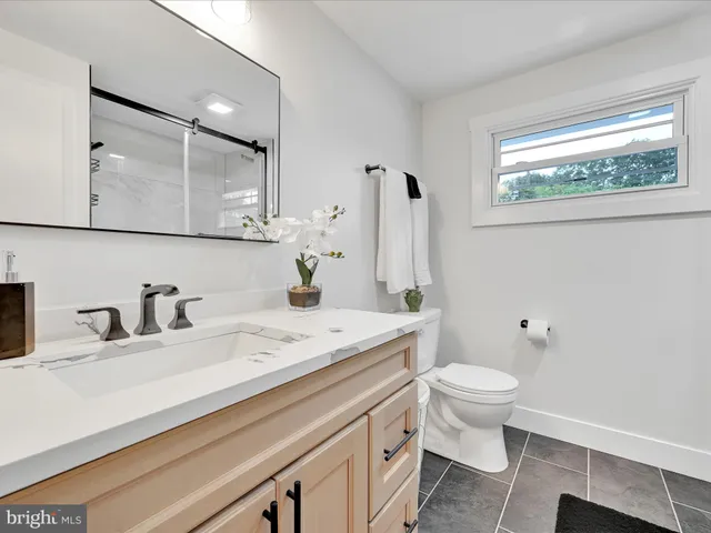 $564,900 | 1020 Wyomissing Boulevard, Wyomissing, PA 19610