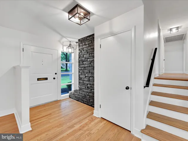 $564,900 | 1020 Wyomissing Boulevard, Wyomissing, PA 19610