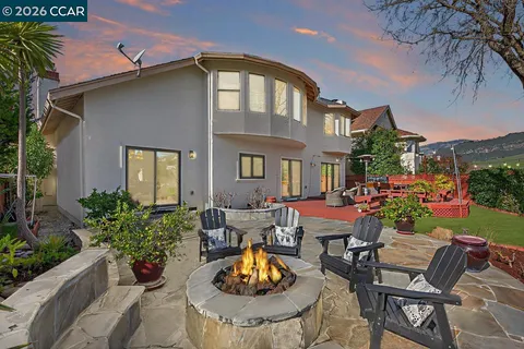 $2,598,000 | 704 Blue Spruce Drive, Danville, CA 94506