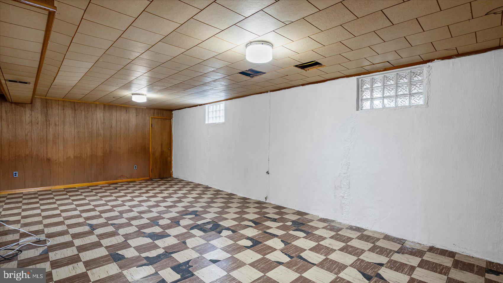 1821 Weyburn Road Baltimore, MD 21237 - Photo 26 of 45 a view of empty room