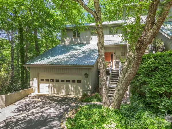 $385,000 | 135 Mountain Village Boulevard, Unit 2005, Lake Lure, NC 28746