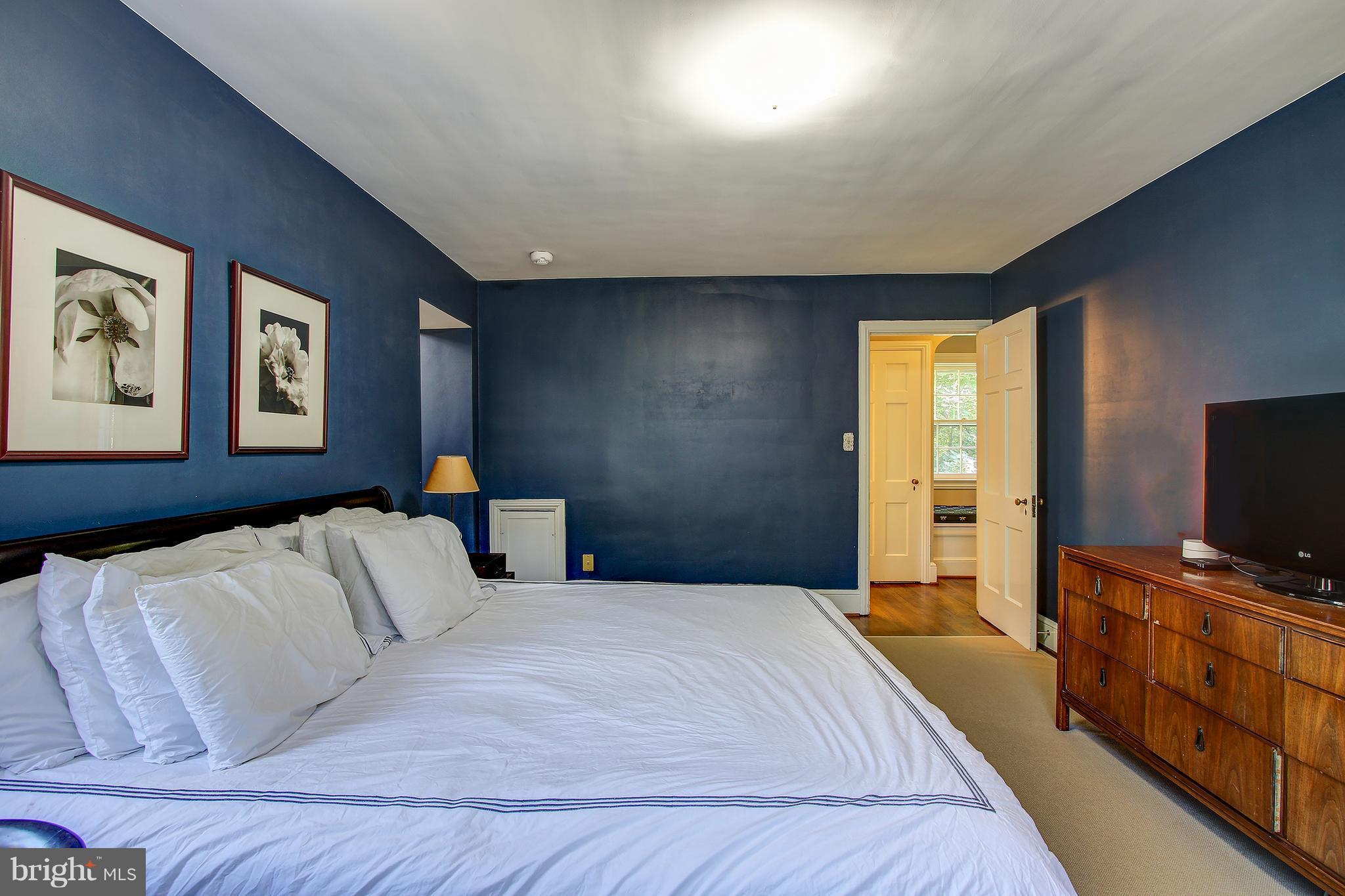 1401 Locust Road Northwest Washington, DC 20012 - Photo 16 of 30 Bedroom (Master)