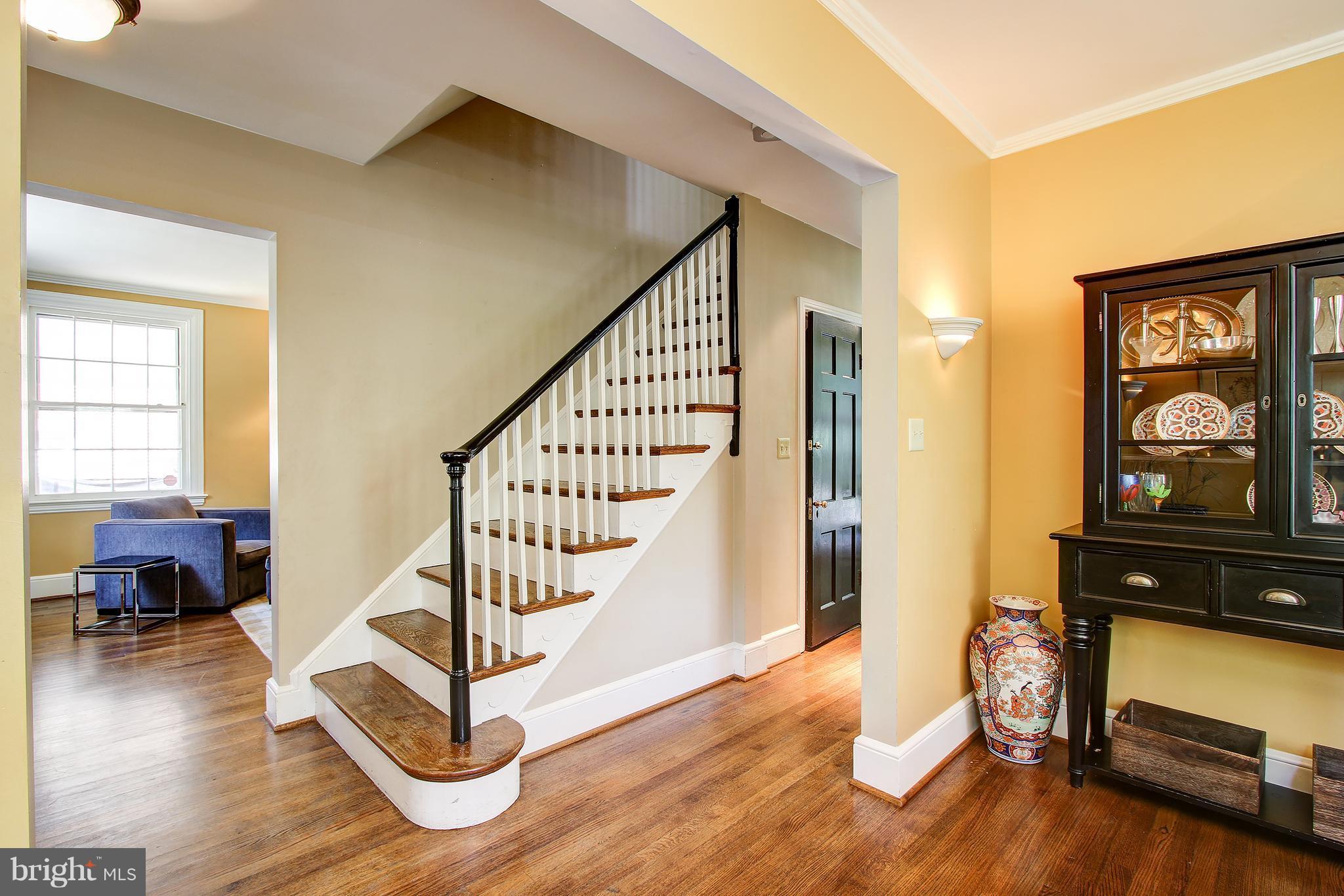 1401 Locust Road Northwest Washington, DC 20012 - Photo 3 of 30 Interior (General)