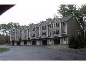 17 Ridgeview Condos, Unit 17 Rochester, NH 03939 - Photo 2 of 7