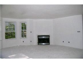17 Ridgeview Condos, Unit 17 Rochester, NH 03939 - Photo 3 of 7