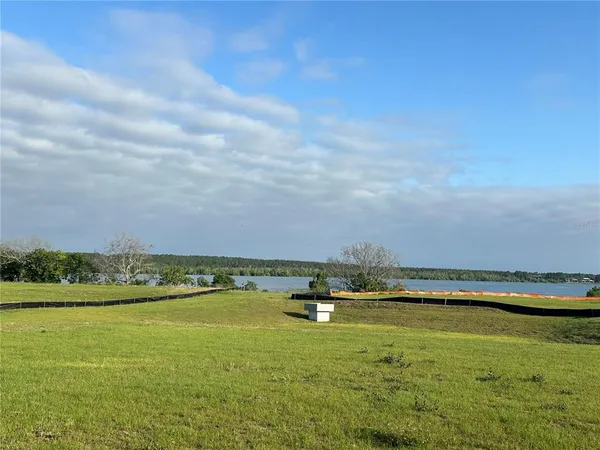 $1,600 | 1996 North Old Killarney Street, Winter Garden, FL 34787