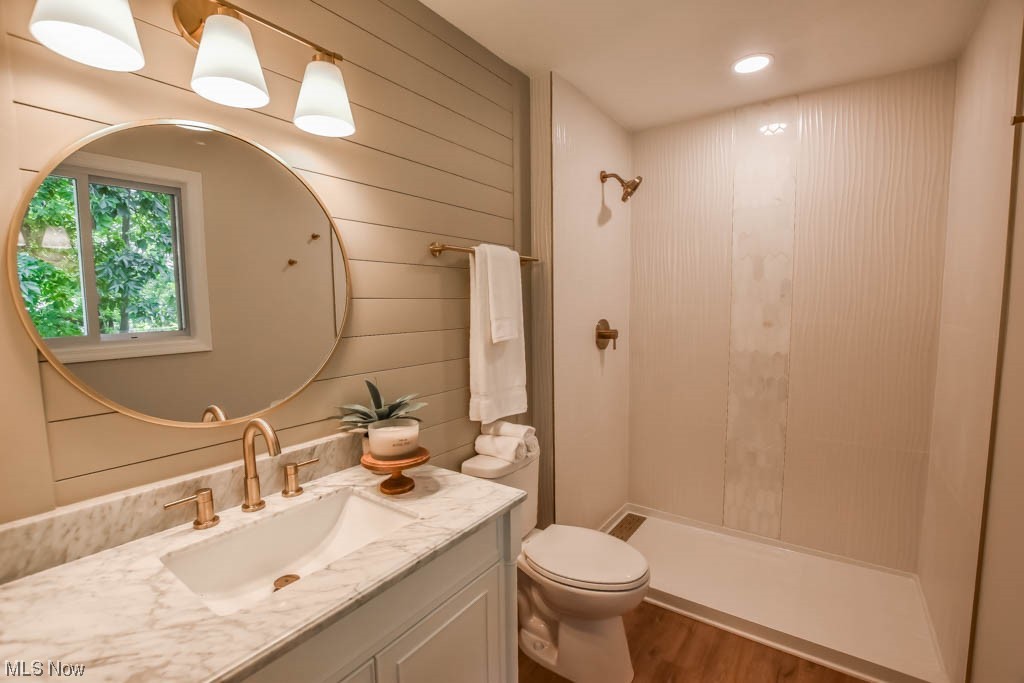 1162 Ledgeview Road Macedonia, OH 44056 - Photo 16 of 35 Master Bathroom