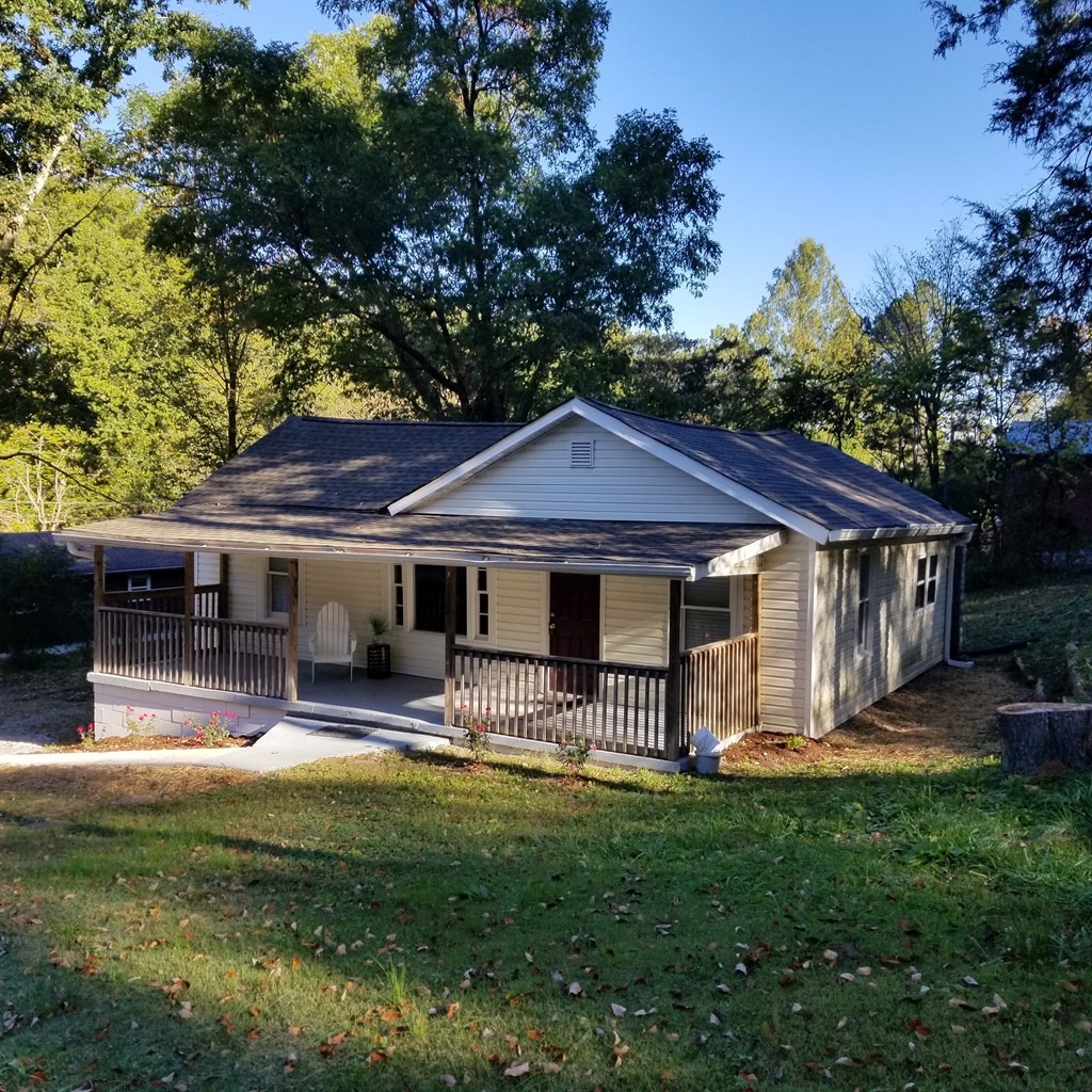 1810 Forest Ridge Drive Southwest Cleveland, TN 37311 - Photo 3 of 23 Gallery Image 3
