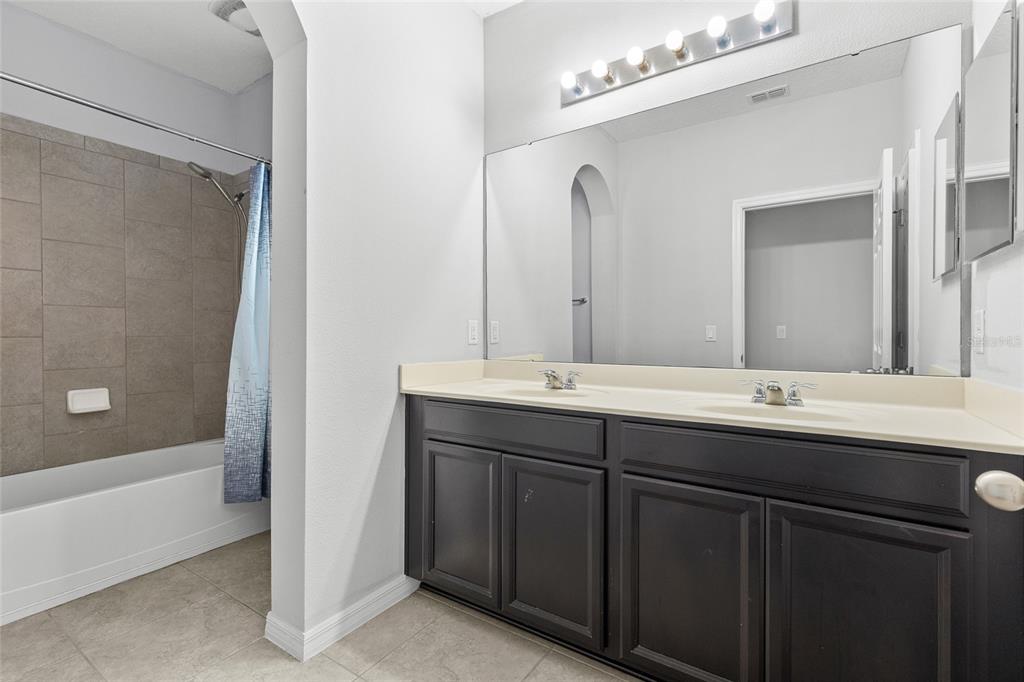 14903 Fells Lane Orlando, FL 32827 - Photo 32 of 41