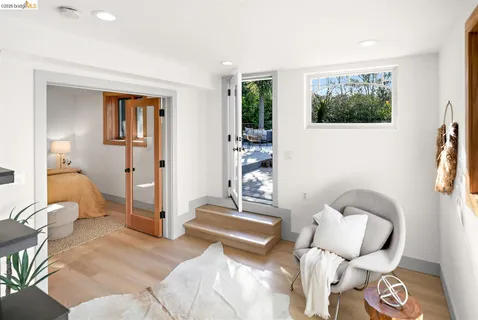$899,000 | 5945 Majestic Avenue, Oakland, CA 94605