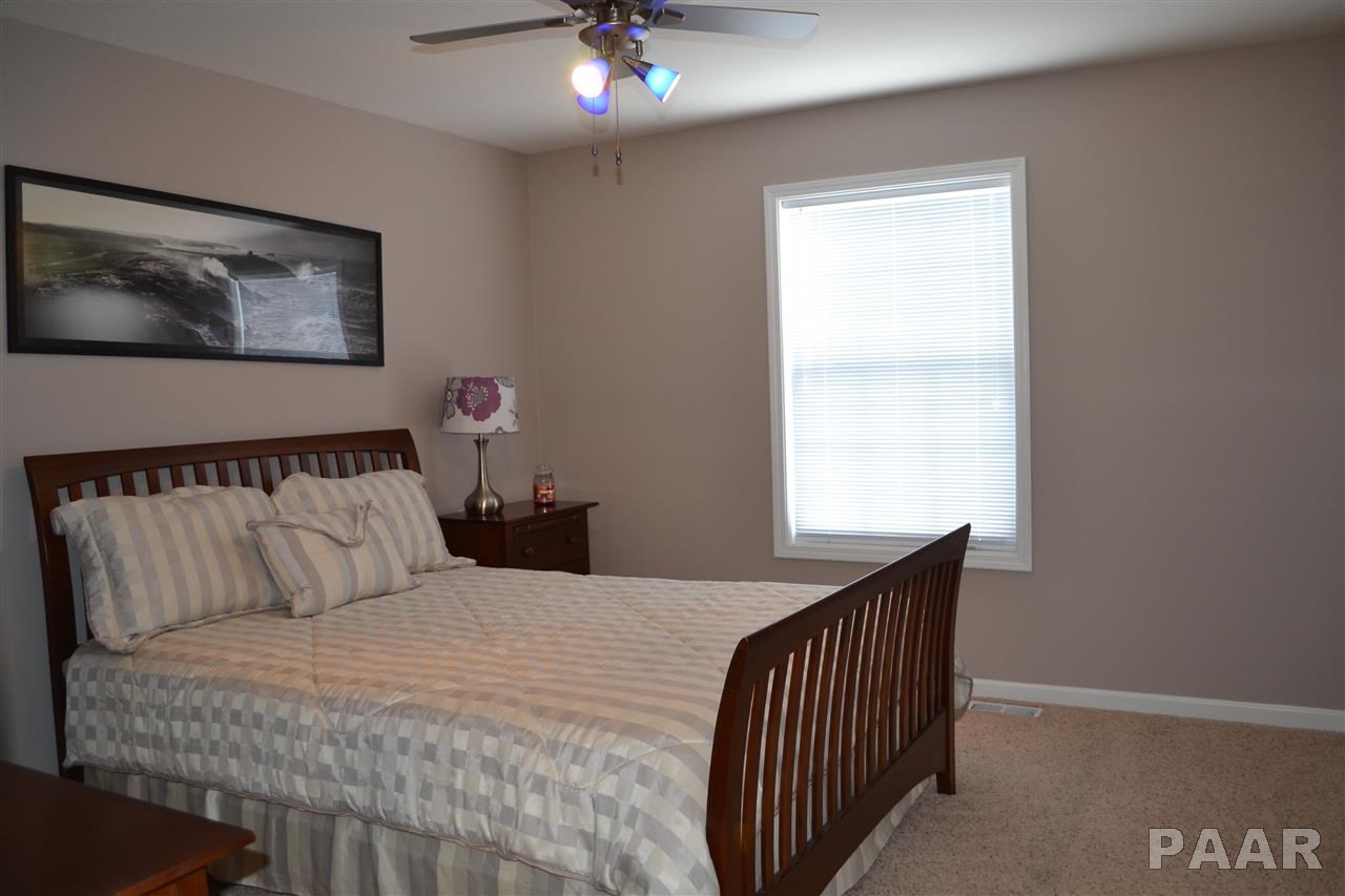 1623 West Geneva Road Peoria, IL 61615 - Photo 15 of 22 Gallery Image 15