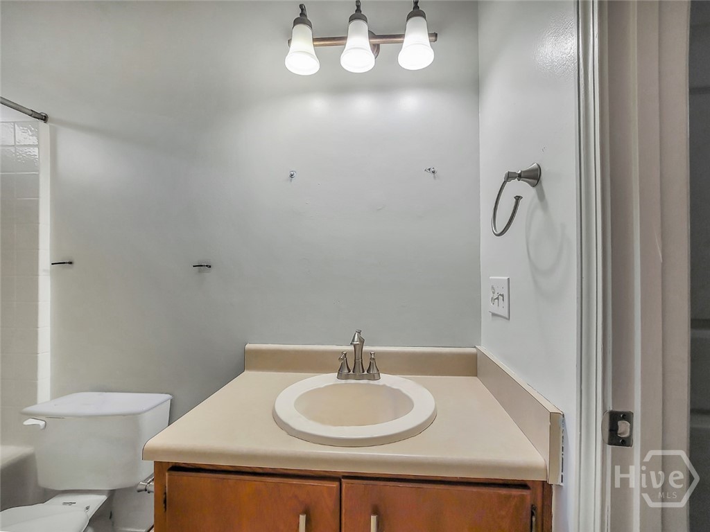 219 Jasper Lane Rincon, GA 31326 - Photo 32 of 46 RELAXING BATHROOM 2