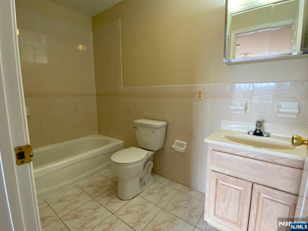 76 Union Street, Unit A10 Newark, NJ 07105 - Photo 18 of 22