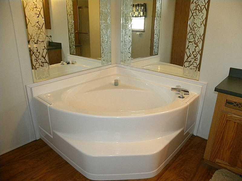 149 Old Lewiston Road North Monmouth, ME 04265 - Photo 24 of 29 Master Bath/Spa.