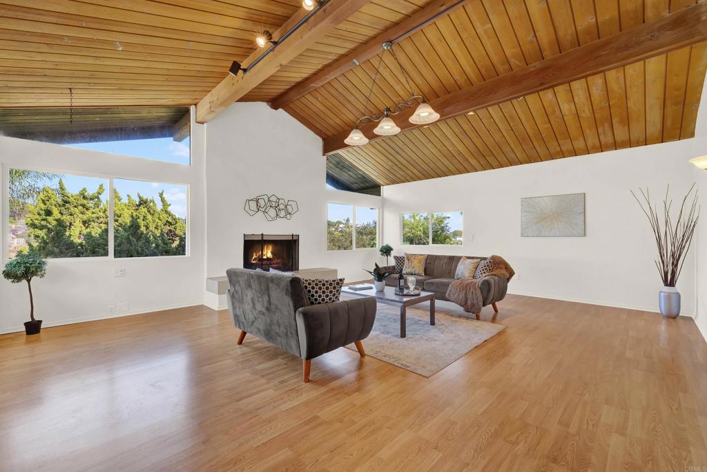 4242 Avenida Gregory Spring Valley, CA 91977 - Photo 13 of 68