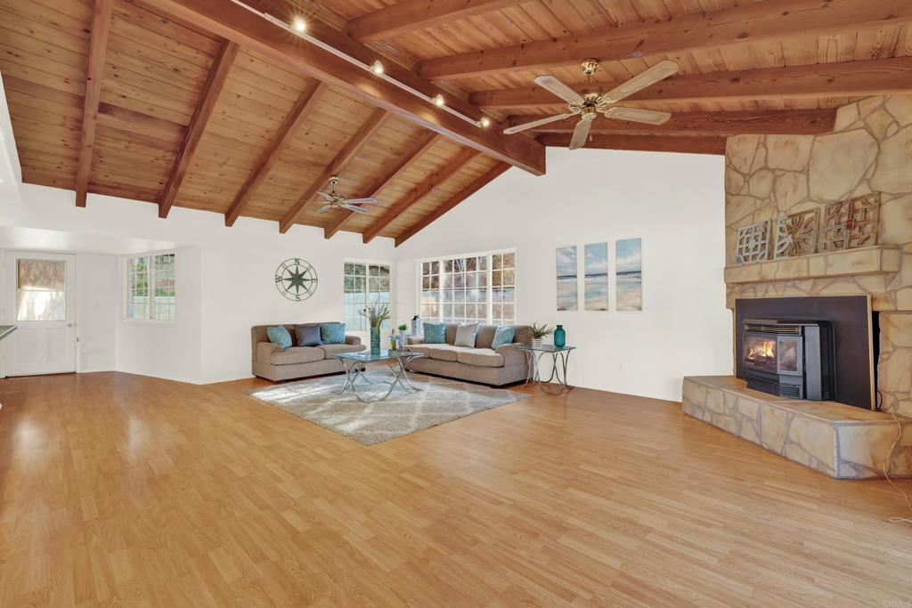 4242 Avenida Gregory Spring Valley, CA 91977 - Photo 20 of 68