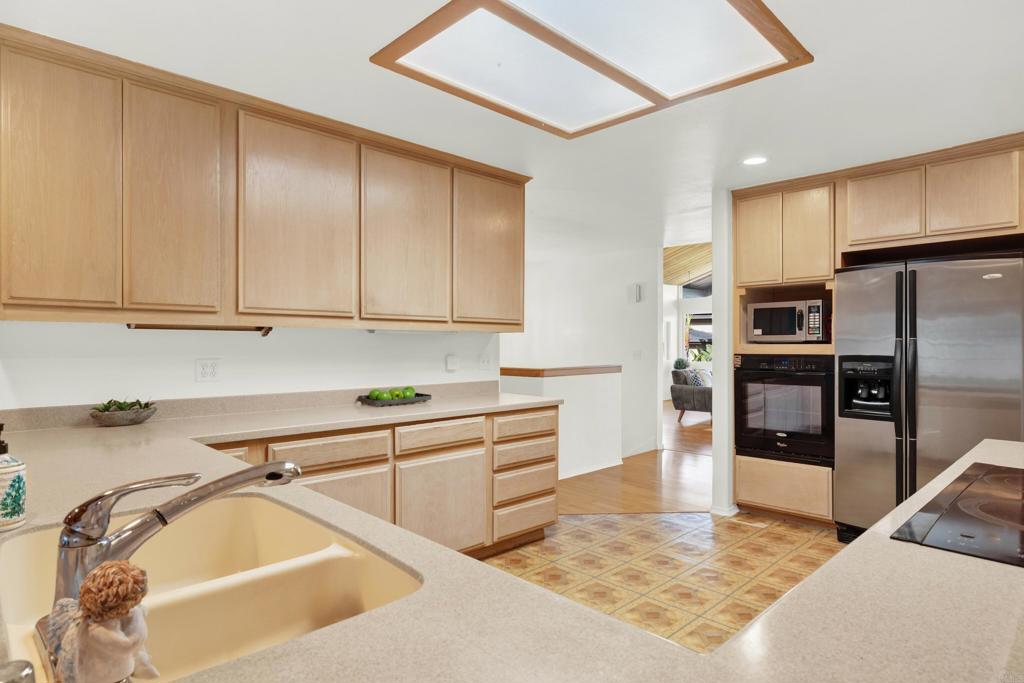 4242 Avenida Gregory Spring Valley, CA 91977 - Photo 30 of 68