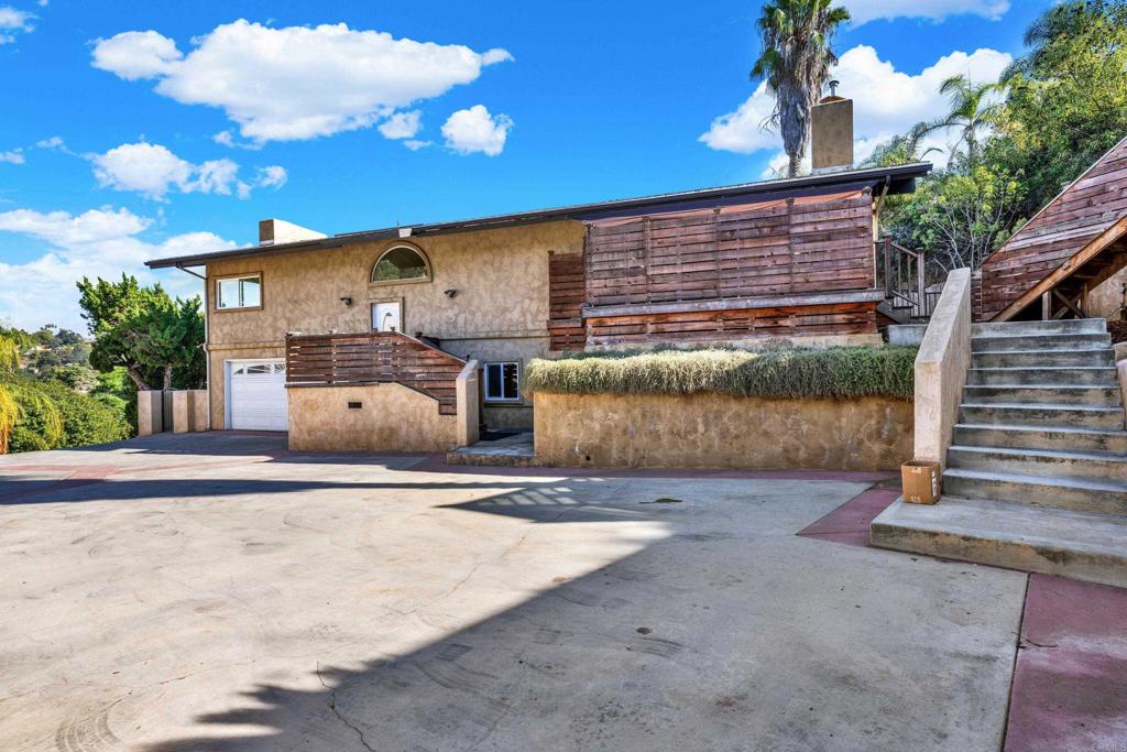 4242 Avenida Gregory Spring Valley, CA 91977 - Photo 6 of 68