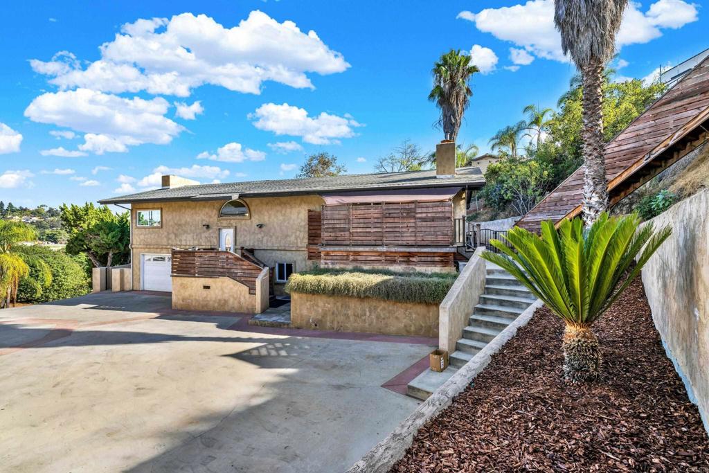 4242 Avenida Gregory Spring Valley, CA 91977 - Photo 7 of 68