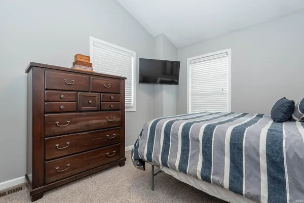 $279,900 | 2578 South Flat Rock Road, Bloomington, IN 47403