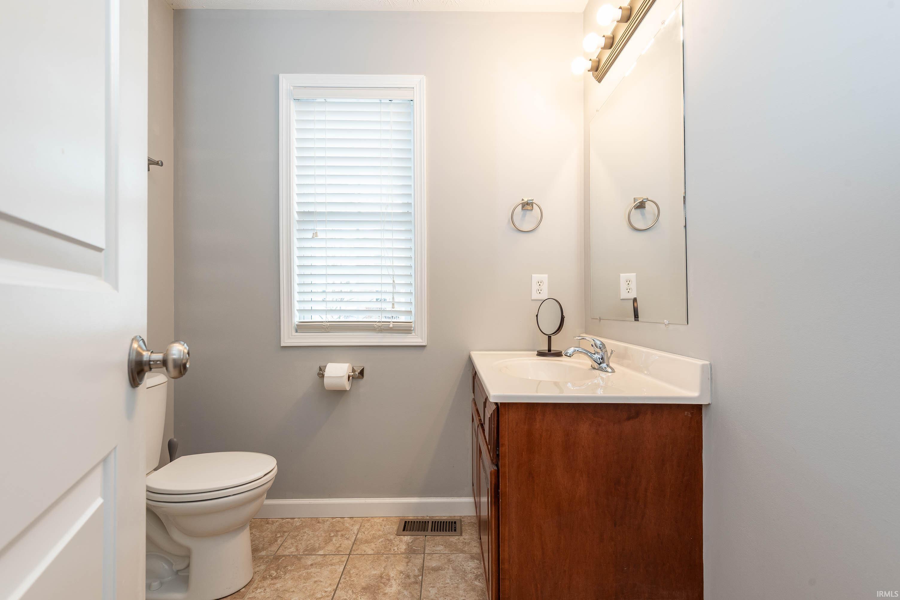 2578 South Flat Rock Road Bloomington, IN 47403 - Photo 20 of 21