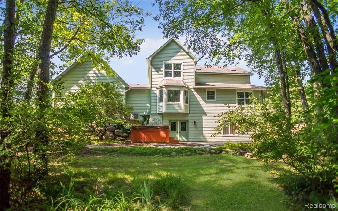 l t back of house 2.jpg