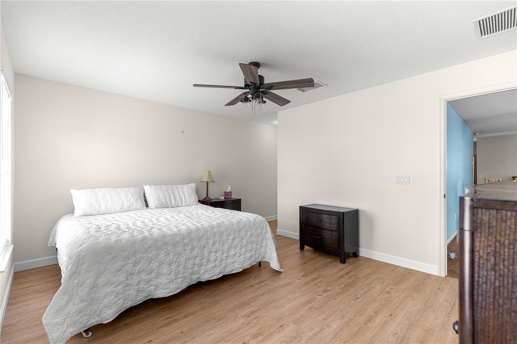 9815 Southwest 92nd Place Road Ocala, FL 34481 - Photo 27 of 39