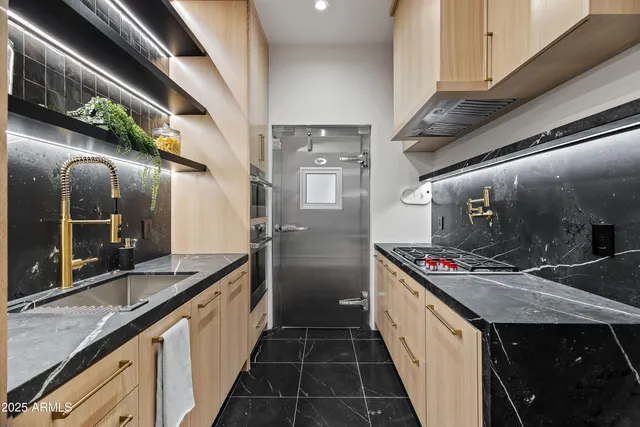 $12,500,000 | 3653 East El Camino Sin Nombre, Paradise Valley, AZ 85253