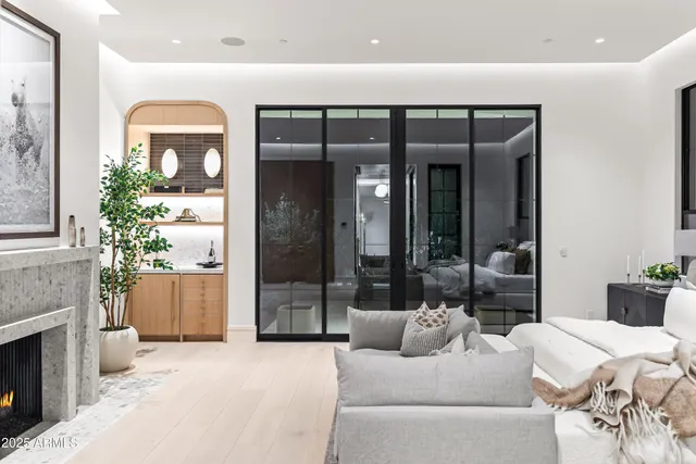 $12,500,000 | 3653 East El Camino Sin Nombre, Paradise Valley, AZ 85253