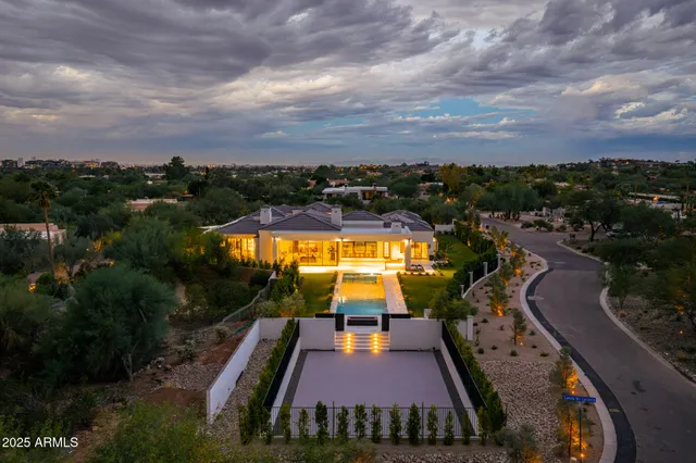 $12,500,000 | 3653 East El Camino Sin Nombre, Paradise Valley, AZ 85253