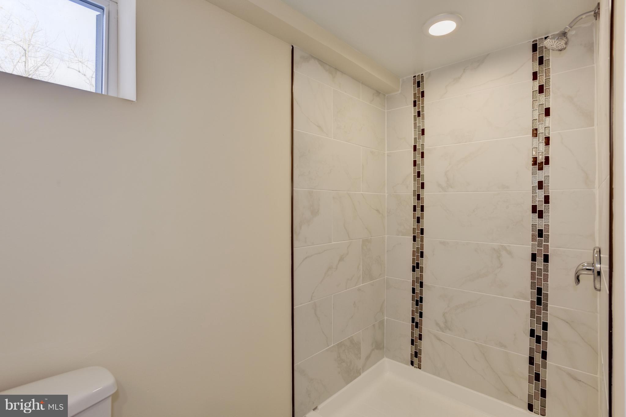 3400 Mayfair Road Baltimore, MD 21207 - Photo 25 of 27 basement bath