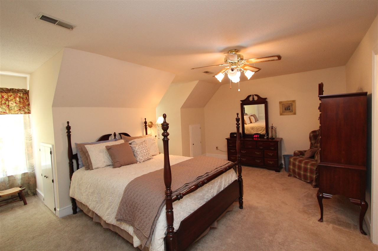 10800 Marthas Way Raleigh, NC 27614 - Photo 11 of 25 Photo 11