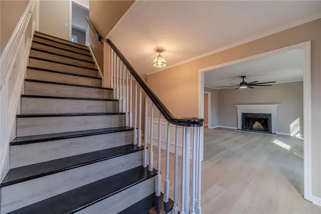 a view of entryway and hall